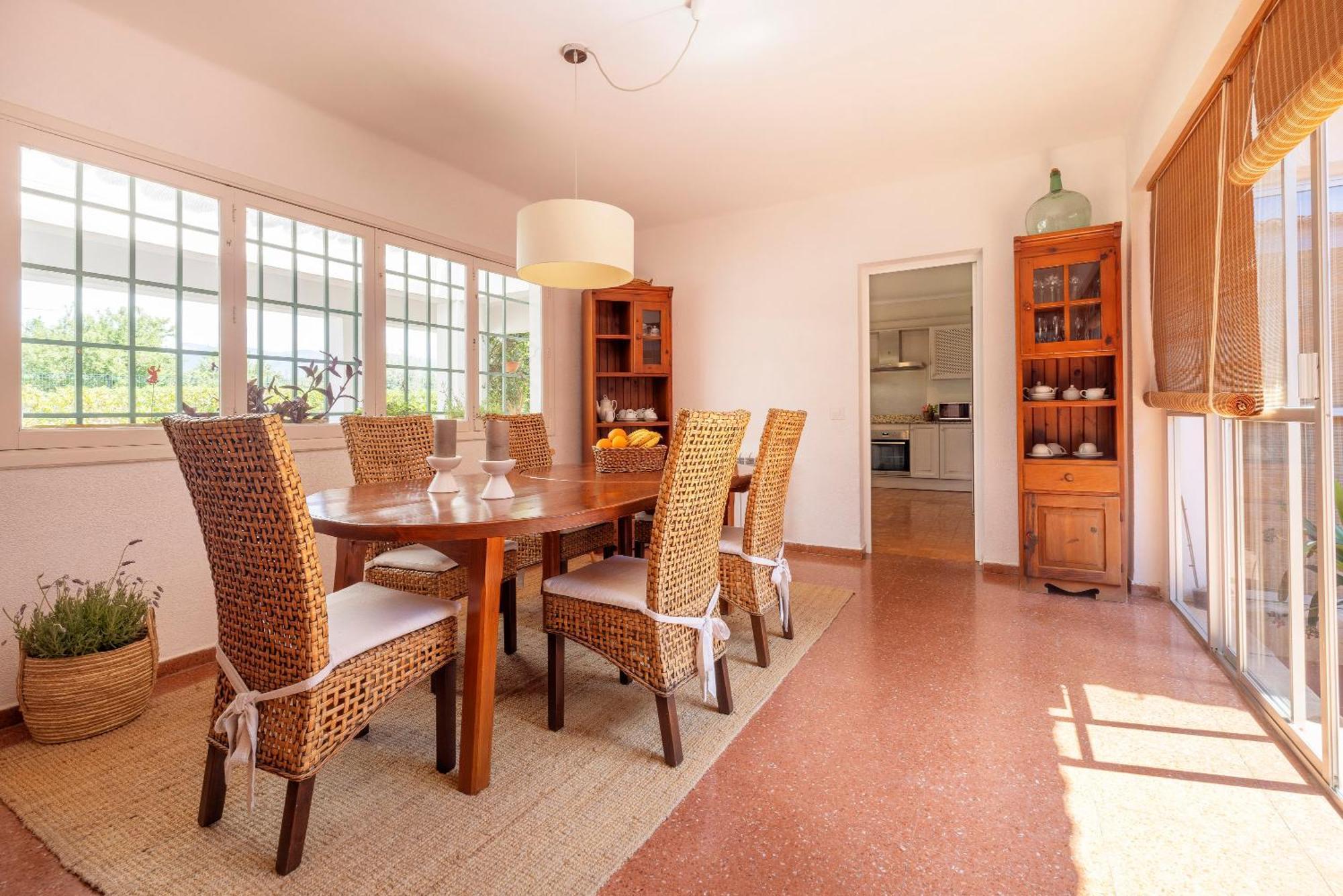 Ideal House For Two Families With Pool And Barbecue Plamanyola 외부 사진